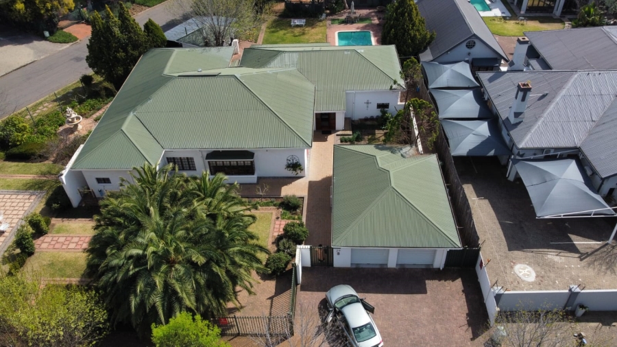 5 Bedroom Property for Sale in Waverley Free State